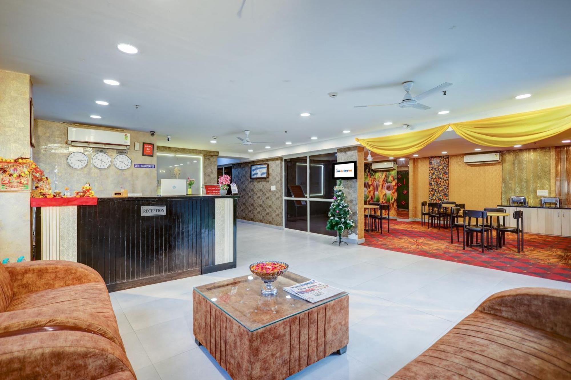 Hotel Red York By Byob Hotels Noida Buitenkant foto